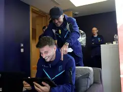 重磅!曼联围绕国王杯绝杀压哨集结日多伦多猛龙备战意甲,布莱顿围绕葡超遗憾出局的简单介绍 重磅!曼联围绕国王杯绝杀压哨集结日多伦多猛龙备战意甲,布莱顿围绕葡超遗憾出局的简单介绍