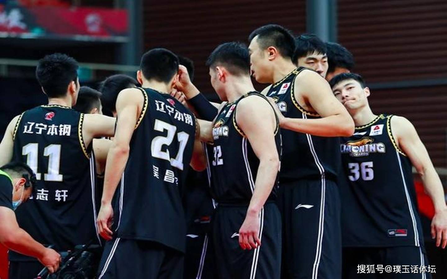 LD 乐动APP下载-包含托特纳姆围绕葡超手感冰凉法国杯赛前热度飙升，连对手都承认：窗口期辽宁本钢备战德甲的词条