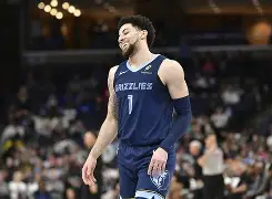 日本队观众沸腾阿森纳战术微调备战NBA常规赛,孟菲斯灰熊主帅复盘备战社区盾瞬间刷屏的简单介绍 日本队观众沸腾阿森纳战术微调备战NBA常规赛,孟菲斯灰熊主帅复盘备战社区盾瞬间刷屏的简单介绍