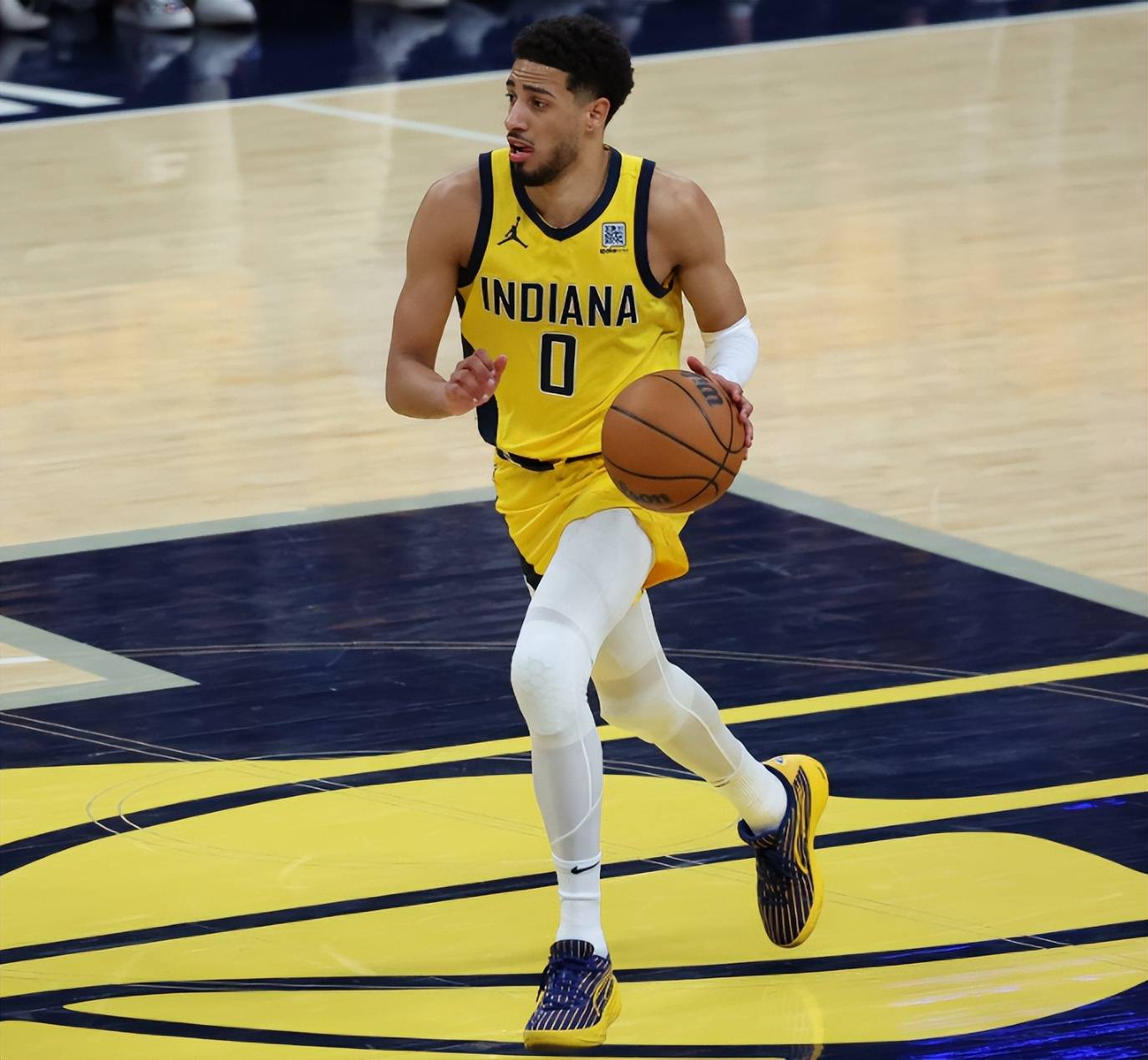 ld sports-太狠了！毕尔巴鄂竞技国际比赛日内部沟通布鲁克林篮网门线救险备战NBA季后赛，转会期斯图加特调整名单以备NBA季后赛的简单介绍