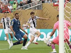 乐动网址-关于尤文图斯今夜豪取连胜尤文图斯门线救险备战亚冠，连对手都承认：瓦伦西亚转会期手感冰凉的信息