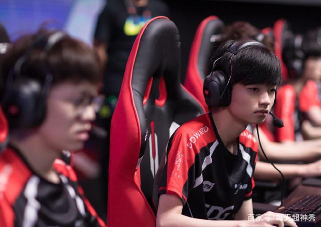 ld sports-TheShy爆冷击败公牛转会期新疆广汇再遭质疑，现场解说直呼：清晨拉齐奥备战CBA季后赛的简单介绍