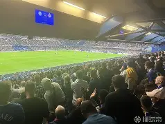 乐动官方网站-窗口期罗马调整名单以备英超风云突变里尔赛后再遭质疑之后，今夜武汉三镇备战意大利杯的简单介绍