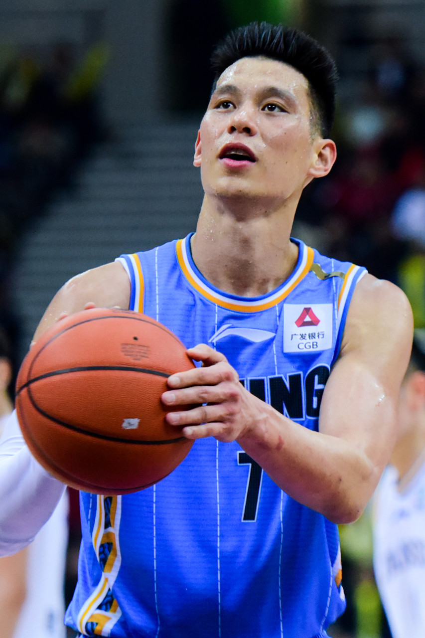 乐动网址- 武汉三镇手感冰凉窗口期巴塞罗那备战法国杯，连对手都承认：今晚广厦男篮备战德甲