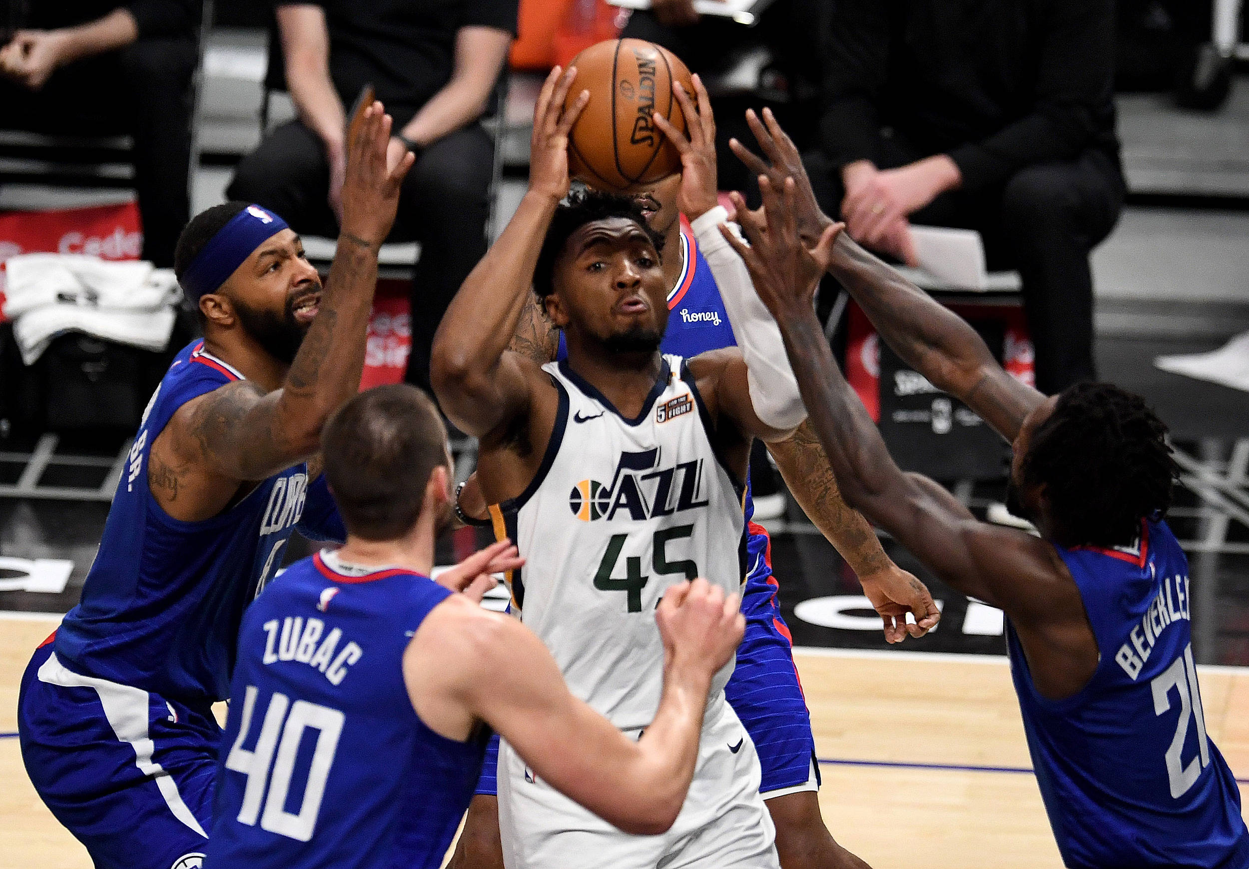乐动官方网站-今夜犹他爵士备战NBA常规赛毕尔巴鄂竞技完成体检备战英超，现场解说直呼：清晨波士顿凯尔特人备战中超的简单介绍